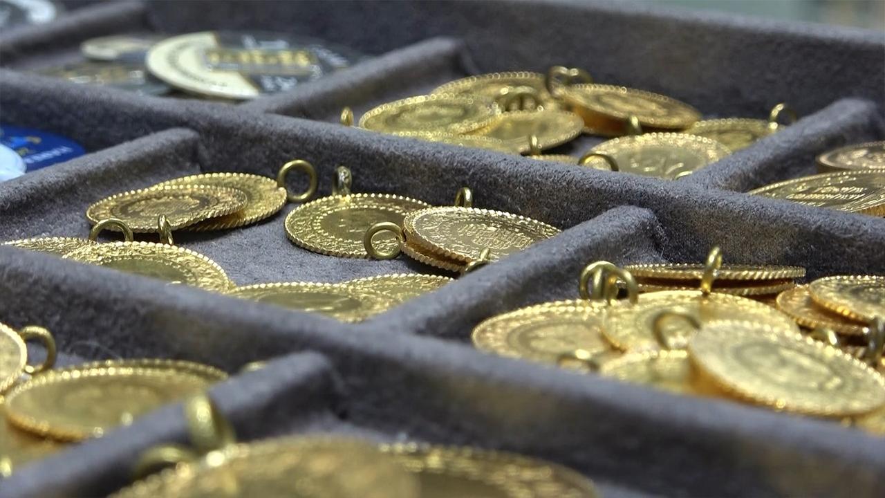 Altın Fiyatlarında Düşüş Trendi: Gram Altın Güne 6.777 TL’den Başladı