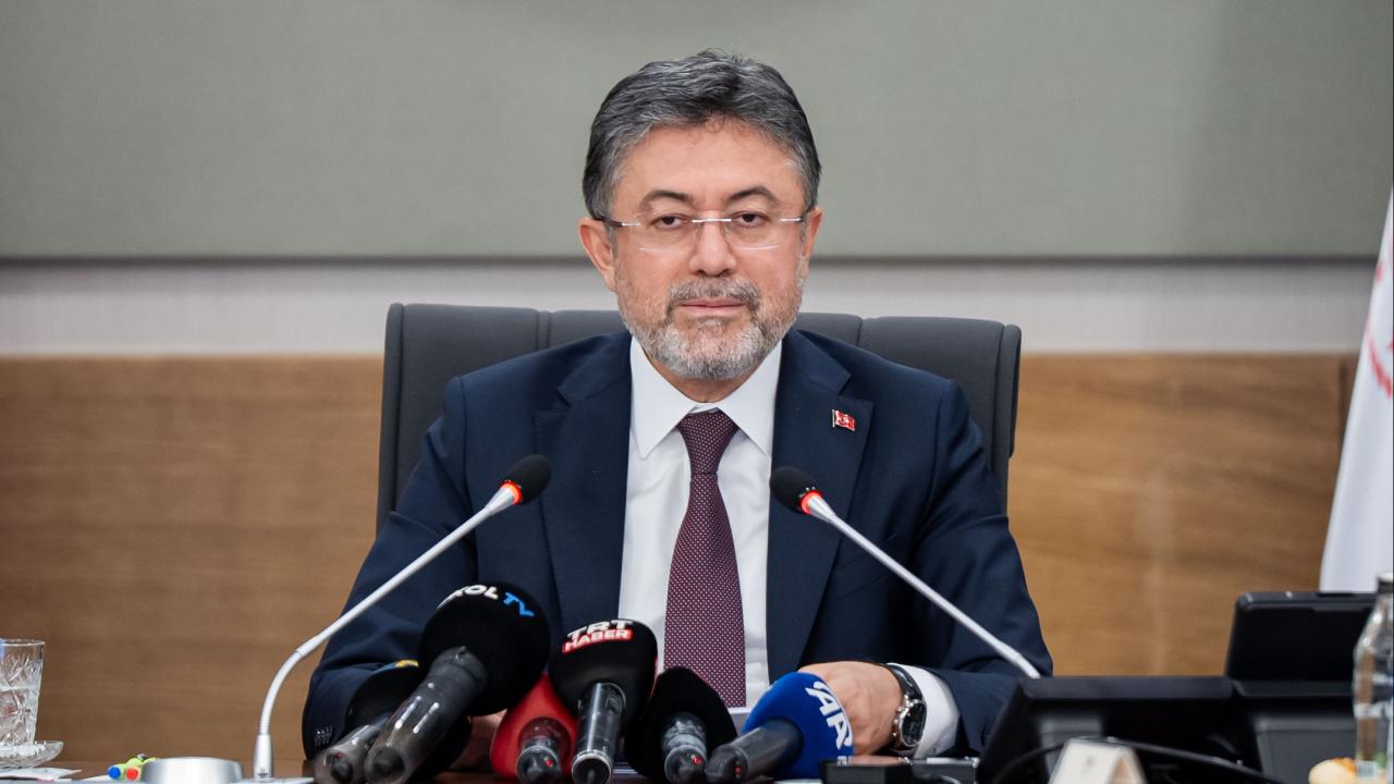 Tarım Bakanı Yumaklı’dan Fahiş Yem Fiyatlarına Sert Uyarı: Tolerans Yok