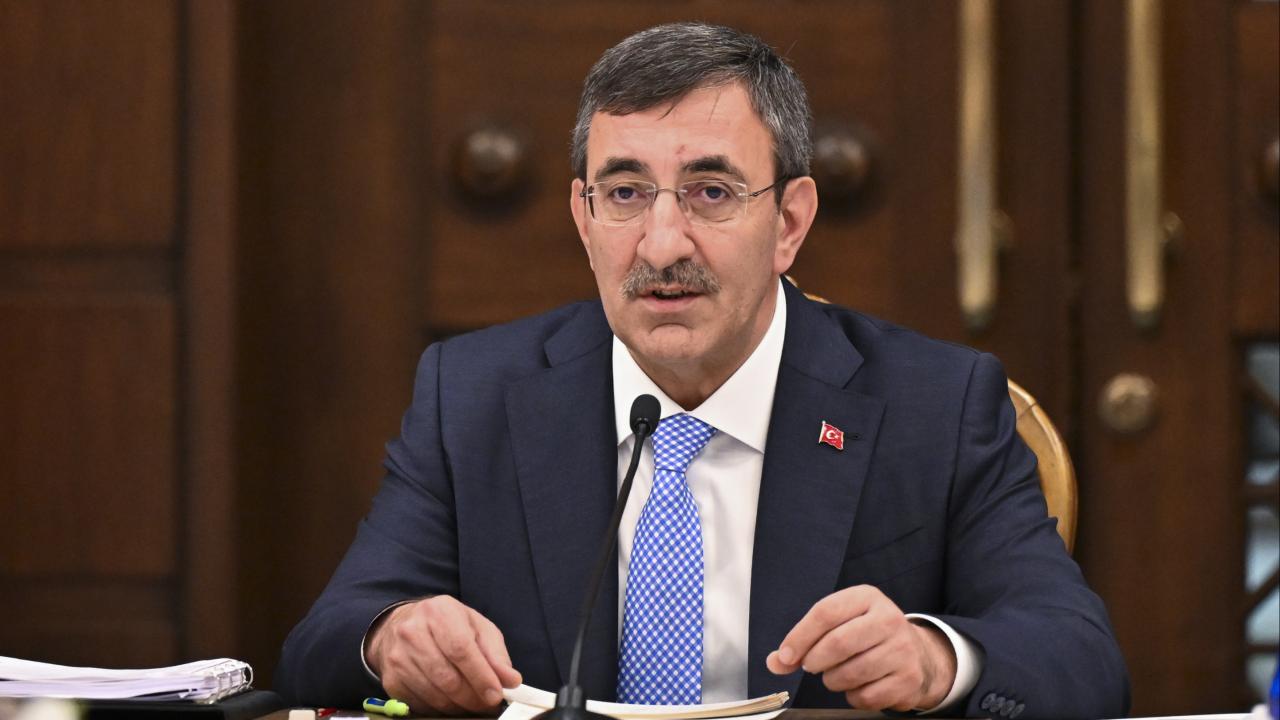 Cevdet Yılmaz’dan Kararlı Enflasyonla Mücadele Mesajı