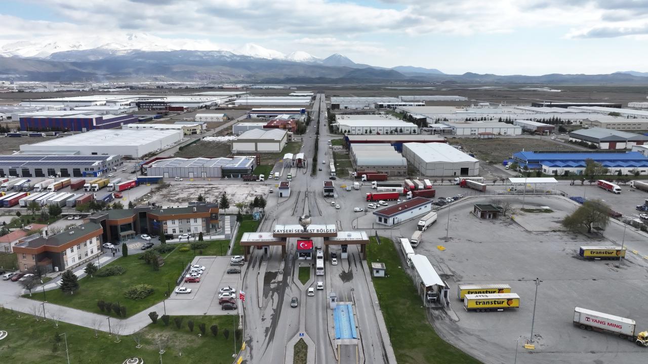 Serbest Bölgelerde İhracat 4,2 Milyar Dolara Ulaştı: Katma Değerli Üretim Büyüyor