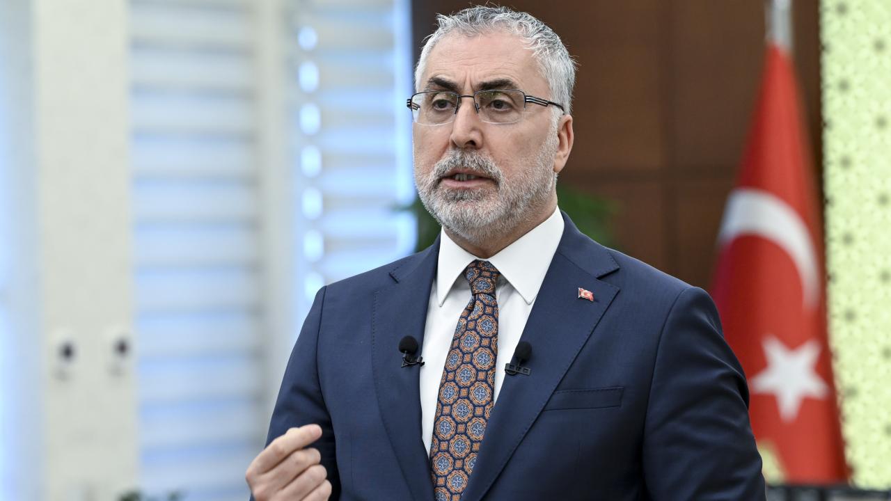 Bakan Işıkhan’dan En Düşük Emekli Maaşı Açıklaması: Gözler 3 Temmuz’da