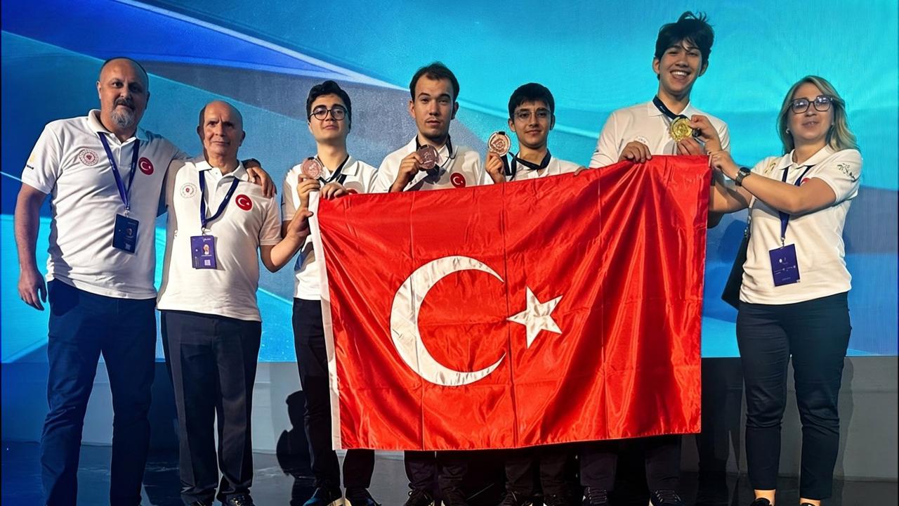 Türkiye Nükleer Bilim Olimpiyatında Bir Altın ve Üç Bronz Madalya Kazandı