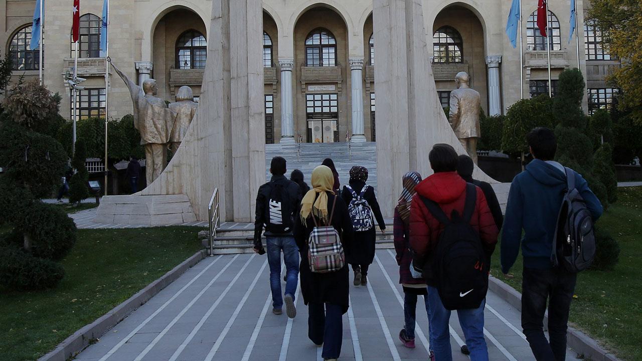 Türkiye’de Uluslararası Mezunlar için İkamet İzni Düzenlemesi