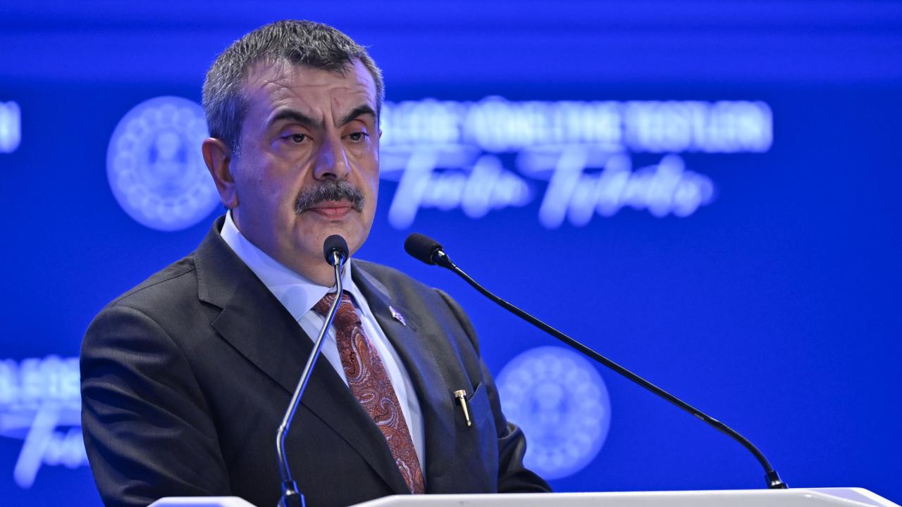 Milli Eğitim Bakanı Yusuf Tekin’in Etkinliklerde Milli Birliğe Vurgu Yaptığı Haberi